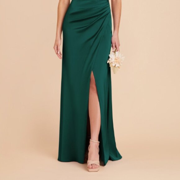 Birdy Grey Jennifer Matte Satin Emerald - Picture 2 of 4